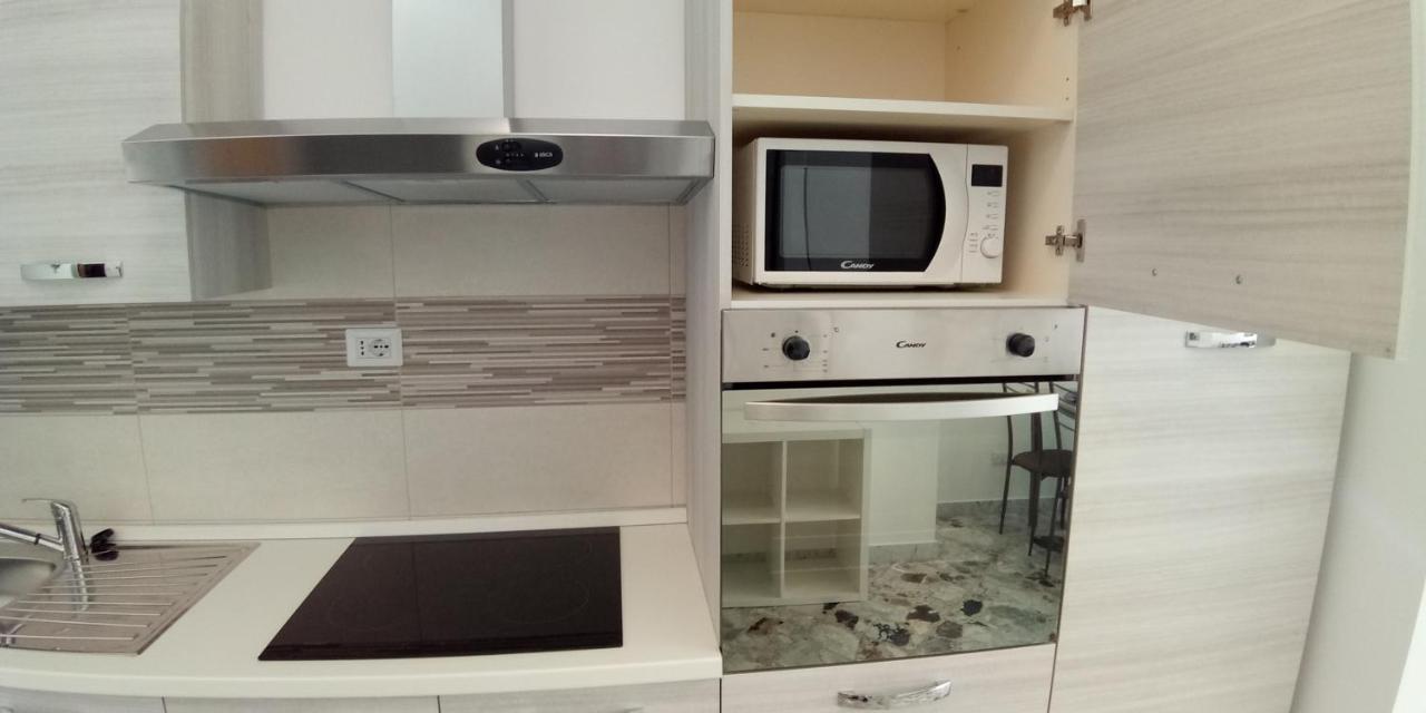 Station Suite Барі Екстер'єр фото