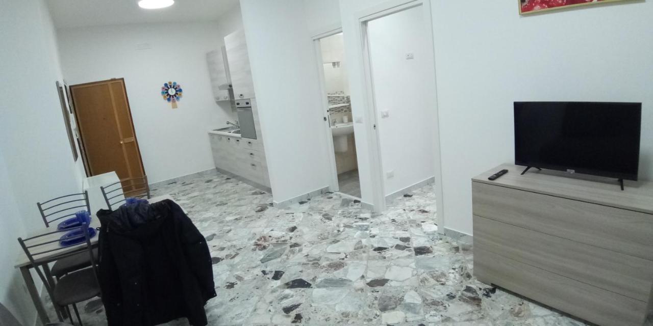 Station Suite Барі Екстер'єр фото